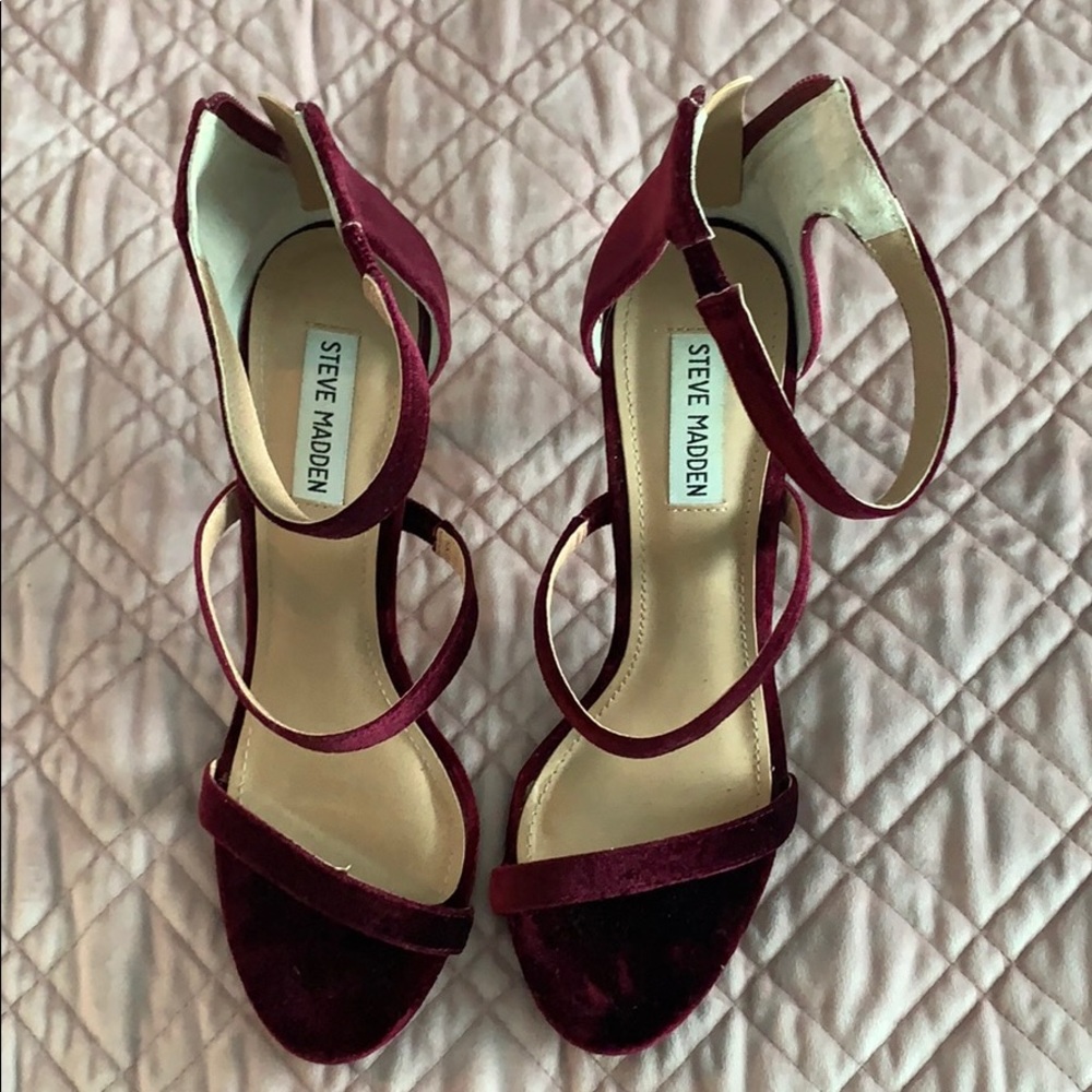 Steve Madden velvet heels